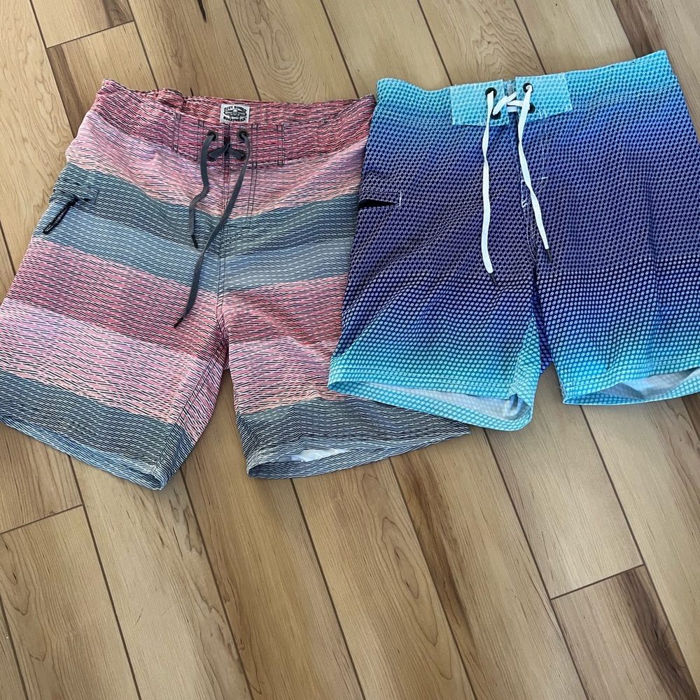 Just bones boats shorts 2 pair